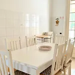 S353 - Sirolo, Ampio Quadrilocale Accessoriato Con Giardino *