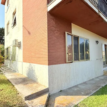 S353 - Sirolo, Ampio Quadrilocale Accessoriato Con Giardino * סירולו